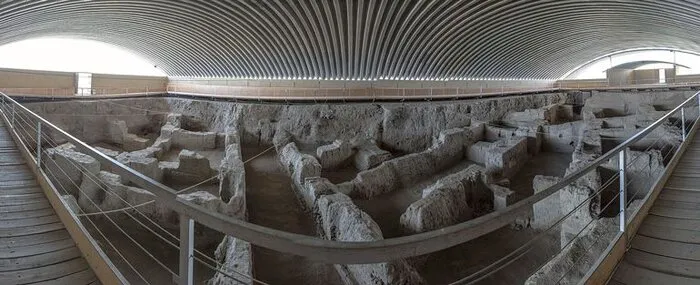 روز  همدان