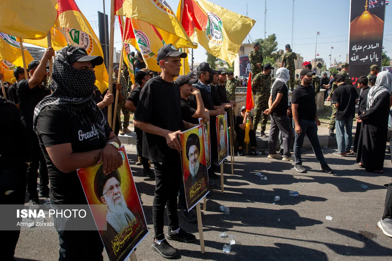 تشییع و وداع با پیکر مطهر رهبر شهید انقلاب در کربلا تشییع و وداع با پیکر مطهر رهبر شهید انقلاب در کربلا