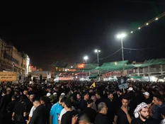 تشییع رهبر شهید ایران در کربلا/ ازدحام جمعیت فردا را تعطیل کرد/عکس و فیلم