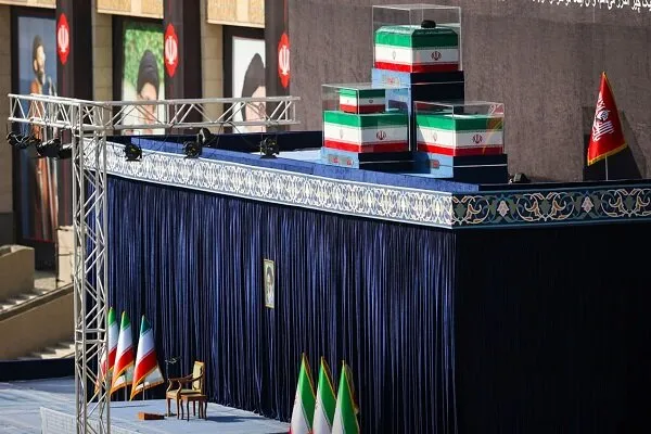 مصلی امام خمینی وداع با آقای شهید ایران