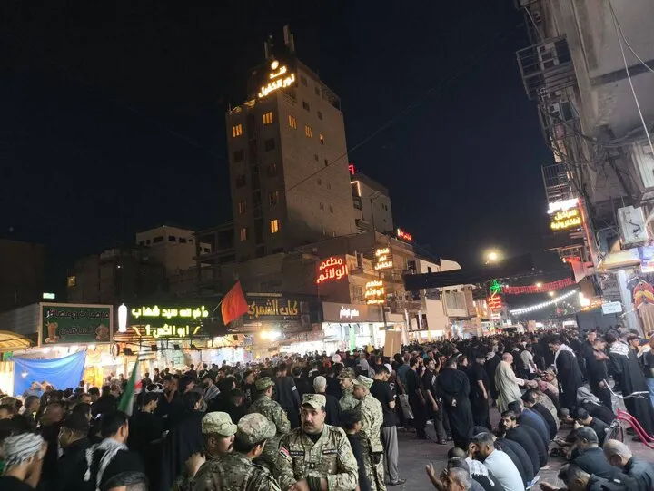 تشییع رهبر شهید ایران در کربلا