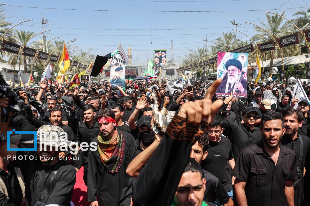 تشییع و وداع با پیکر مطهر رهبر شهید انقلاب در کربلا تشییع و وداع با پیکر مطهر رهبر شهید انقلاب در کربلا