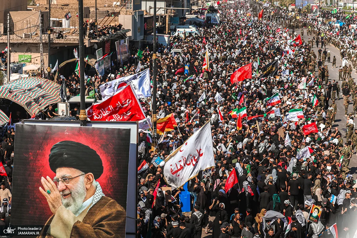 تشییع پیکر مطهر رهبر شهید در نجف اشرف تشییع پیکر مطهر رهبر شهید در نجف اشرف