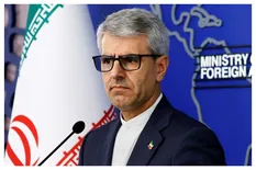بقایی: فرض ما بر اسارت خلبانان‌ است/دو دیپلمات فرانسوی ایران را ترک کردند